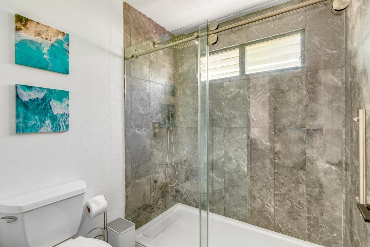 Newly Renovated Condo With Sup Paddle Boards And Golf Clubs Included Kailua-Kona Exterior foto
