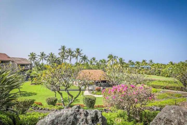 Newly Renovated Condo With Sup Paddle Boards And Golf Clubs Included Kailua-Kona Exterior foto